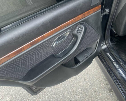 Черный БМВ 5 Серия, объемом двигателя 2.2 л и пробегом 417 тыс. км за 3500 $, фото 8 на Automoto.ua