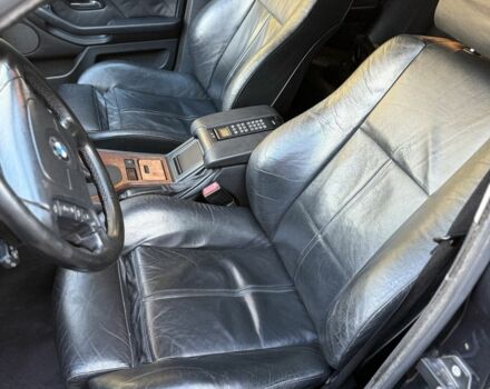 Чорний БМВ 5 Серія, об'ємом двигуна 2.9 л та пробігом 428 тис. км за 4900 $, фото 13 на Automoto.ua
