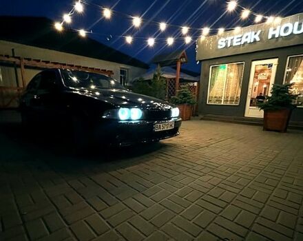 Черный БМВ 5 Серия, объемом двигателя 2 л и пробегом 299 тыс. км за 4300 $, фото 5 на Automoto.ua