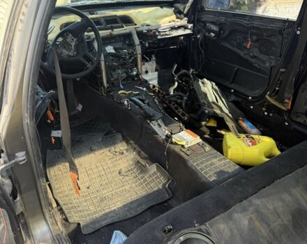 Черный БМВ 5 Серия, объемом двигателя 0 л и пробегом 250 тыс. км за 477 $, фото 4 на Automoto.ua