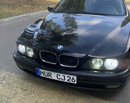 Черный БМВ 5 Серия, объемом двигателя 2 л и пробегом 246 тыс. км за 3250 $, фото 1 на Automoto.ua