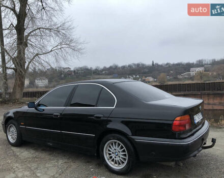 Черный БМВ 5 Серия, объемом двигателя 2 л и пробегом 434 тыс. км за 4400 $, фото 6 на Automoto.ua