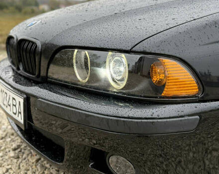 Черный БМВ 5 Серия, объемом двигателя 3 л и пробегом 400 тыс. км за 5950 $, фото 9 на Automoto.ua