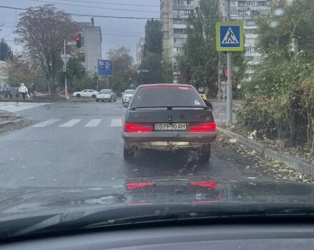 Черный БМВ 5 Серия, объемом двигателя 2.5 л и пробегом 500 тыс. км за 4500 $, фото 13 на Automoto.ua