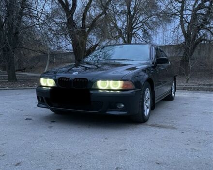 Черный БМВ 5 Серия, объемом двигателя 2.5 л и пробегом 500 тыс. км за 4500 $, фото 1 на Automoto.ua