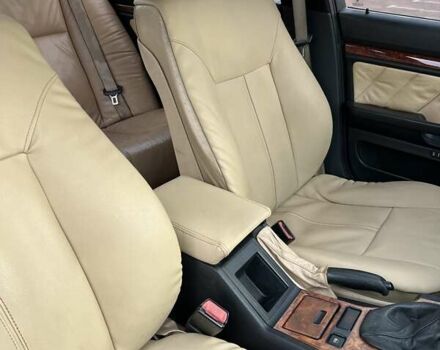 Чорний БМВ 5 Серія, об'ємом двигуна 2.5 л та пробігом 300 тис. км за 5000 $, фото 10 на Automoto.ua