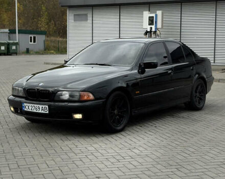 Черный БМВ 5 Серия, объемом двигателя 1.99 л и пробегом 275 тыс. км за 5000 $, фото 1 на Automoto.ua
