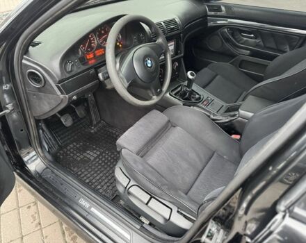Черный БМВ 5 Серия, объемом двигателя 2 л и пробегом 270 тыс. км за 4100 $, фото 10 на Automoto.ua