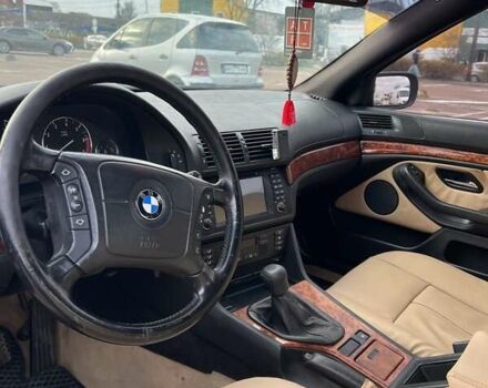 Чорний БМВ 5 Серія, об'ємом двигуна 2.5 л та пробігом 300 тис. км за 5000 $, фото 11 на Automoto.ua