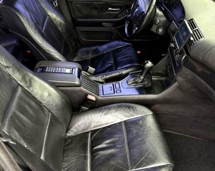 Чорний БМВ 5 Серія, об'ємом двигуна 2 л та пробігом 375 тис. км за 4300 $, фото 11 на Automoto.ua