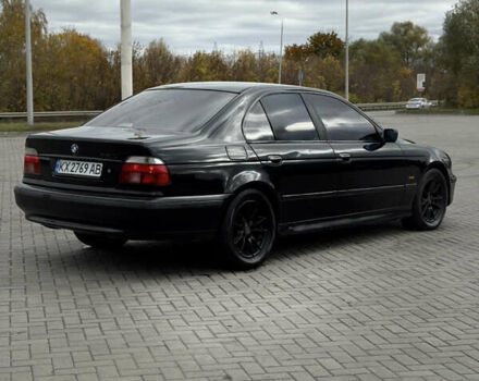 Черный БМВ 5 Серия, объемом двигателя 1.99 л и пробегом 275 тыс. км за 5000 $, фото 5 на Automoto.ua