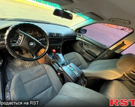 Черный БМВ 5 Серия, объемом двигателя 2 л и пробегом 310 тыс. км за 3900 $, фото 8 на Automoto.ua