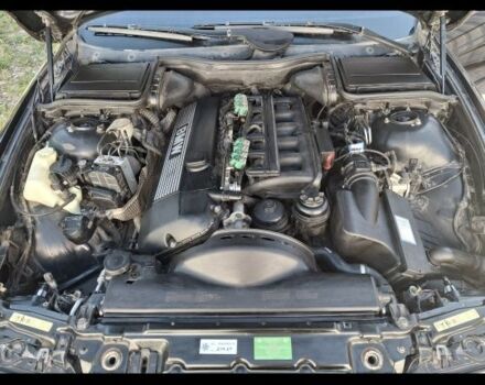 Чорний БМВ 5 Серія, об'ємом двигуна 2.8 л та пробігом 490 тис. км за 5700 $, фото 15 на Automoto.ua