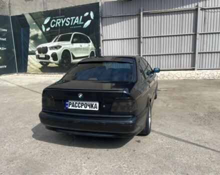 Чорний БМВ 5 Серія, об'ємом двигуна 2.5 л та пробігом 333 тис. км за 3900 $, фото 1 на Automoto.ua