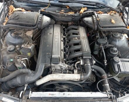 Черный БМВ 5 Серия, объемом двигателя 2.5 л и пробегом 320 тыс. км за 1850 $, фото 11 на Automoto.ua