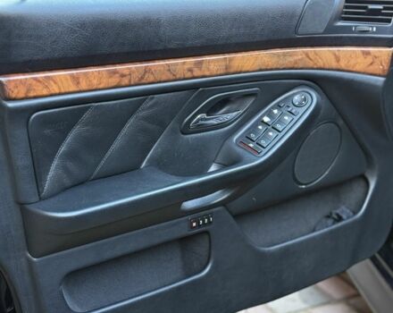 Чорний БМВ 5 Серія, об'ємом двигуна 2.9 л та пробігом 428 тис. км за 4900 $, фото 10 на Automoto.ua