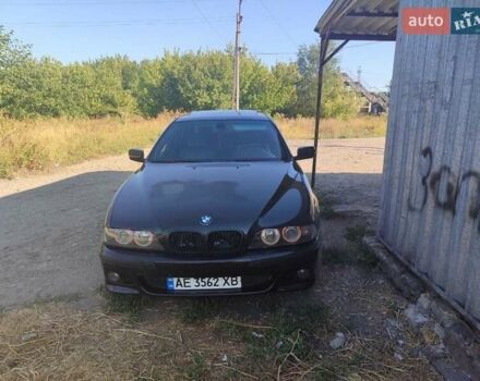 Черный БМВ 5 Серия, объемом двигателя 3.5 л и пробегом 1000 тыс. км за 2700 $, фото 1 на Automoto.ua