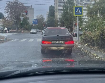 Черный БМВ 5 Серия, объемом двигателя 2.5 л и пробегом 500 тыс. км за 4500 $, фото 14 на Automoto.ua