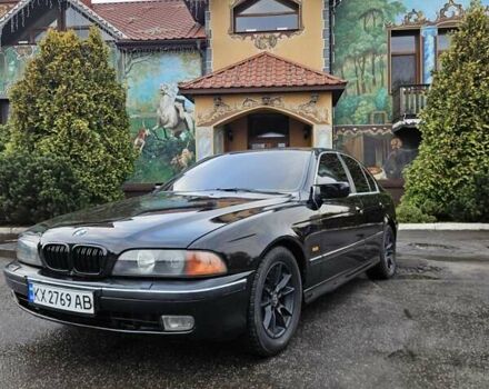 Чорний БМВ 5 Серія, об'ємом двигуна 2 л та пробігом 375 тис. км за 4300 $, фото 1 на Automoto.ua