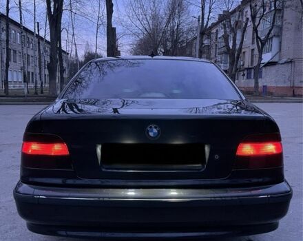 Черный БМВ 5 Серия, объемом двигателя 2.5 л и пробегом 500 тыс. км за 4500 $, фото 3 на Automoto.ua