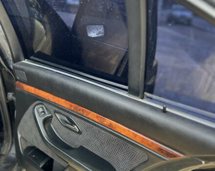 Чорний БМВ 5 Серія, об'ємом двигуна 2.5 л та пробігом 235 тис. км за 4500 $, фото 13 на Automoto.ua