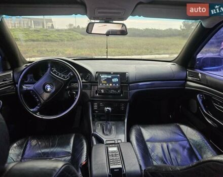 Чорний БМВ 5 Серія, об'ємом двигуна 2 л та пробігом 375 тис. км за 4300 $, фото 9 на Automoto.ua
