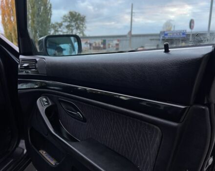 БМВ 5 Серия 2000 в Кременчуге на Automoto.ua Черный БМВ 5 Серия, объемом двигателя 2.5 л и пробегом 350 тыс. км за 3499 $, фото 11 на Automoto.ua