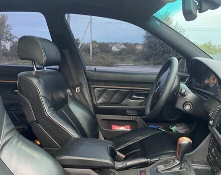 Черный БМВ 5 Серия, объемом двигателя 3.5 л и пробегом 268 тыс. км за 5500 $, фото 18 на Automoto.ua