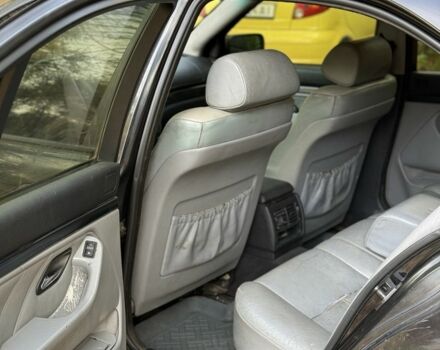 Черный БМВ 5 Серия, объемом двигателя 2.5 л и пробегом 300 тыс. км за 2199 $, фото 6 на Automoto.ua