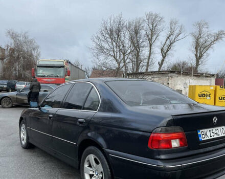 Черный БМВ 5 Серия, объемом двигателя 2.93 л и пробегом 520 тыс. км за 5300 $, фото 3 на Automoto.ua