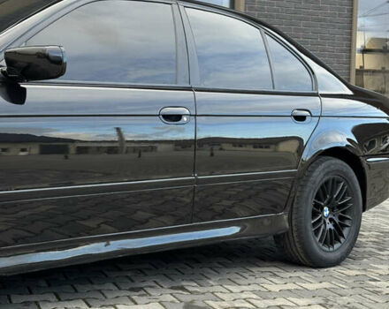 Черный БМВ 5 Серия, объемом двигателя 2.5 л и пробегом 350 тыс. км за 5555 $, фото 10 на Automoto.ua