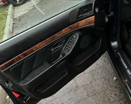Черный БМВ 5 Серия, объемом двигателя 2 л и пробегом 290 тыс. км за 3300 $, фото 11 на Automoto.ua