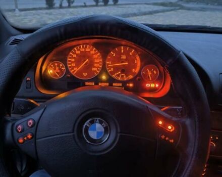 Чорний БМВ 5 Серія, об'ємом двигуна 3 л та пробігом 304 тис. км за 4150 $, фото 15 на Automoto.ua