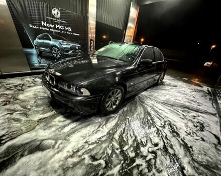 Черный БМВ 5 Серия, объемом двигателя 2.2 л и пробегом 400 тыс. км за 3950 $, фото 1 на Automoto.ua