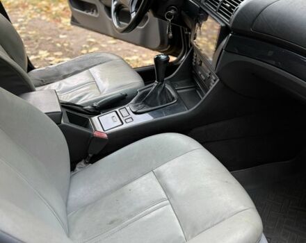 Черный БМВ 5 Серия, объемом двигателя 2.5 л и пробегом 300 тыс. км за 2199 $, фото 16 на Automoto.ua