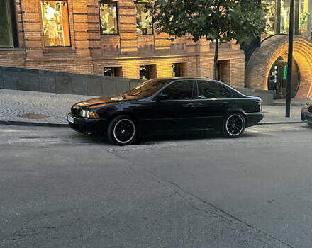 Чорний БМВ 5 Серія, об'ємом двигуна 3.5 л та пробігом 350 тис. км за 6300 $, фото 6 на Automoto.ua