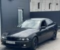 Черный БМВ 5 Серия, объемом двигателя 3.5 л и пробегом 280 тыс. км за 5500 $, фото 1 на Automoto.ua