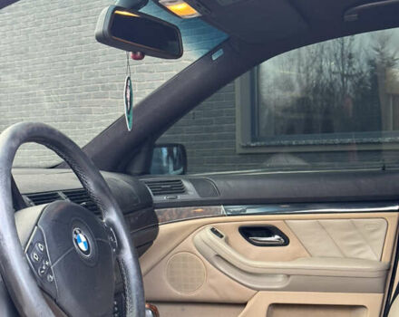 Черный БМВ 5 Серия, объемом двигателя 2.5 л и пробегом 350 тыс. км за 5555 $, фото 33 на Automoto.ua