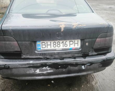 Чорний БМВ 5 Серія, об'ємом двигуна 2 л та пробігом 370 тис. км за 3304 $, фото 3 на Automoto.ua