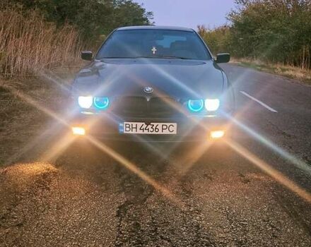 Черный БМВ 5 Серия, объемом двигателя 1.99 л и пробегом 300 тыс. км за 5000 $, фото 29 на Automoto.ua