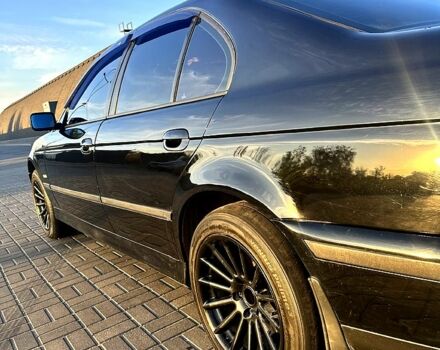 Черный БМВ 5 Серия, объемом двигателя 2 л и пробегом 350 тыс. км за 4700 $, фото 4 на Automoto.ua