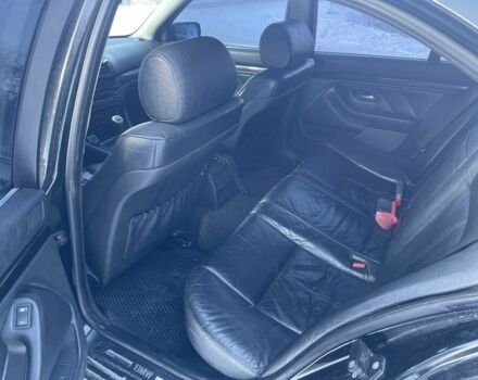 Черный БМВ 5 Серия, объемом двигателя 2.5 л и пробегом 370 тыс. км за 4500 $, фото 5 на Automoto.ua