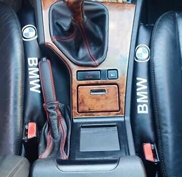 Черный БМВ 5 Серия, объемом двигателя 1.99 л и пробегом 300 тыс. км за 5000 $, фото 13 на Automoto.ua