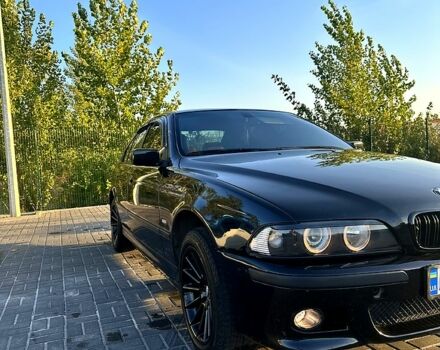 Черный БМВ 5 Серия, объемом двигателя 2 л и пробегом 350 тыс. км за 4700 $, фото 2 на Automoto.ua