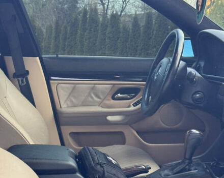 Черный БМВ 5 Серия, объемом двигателя 2.5 л и пробегом 350 тыс. км за 5555 $, фото 41 на Automoto.ua