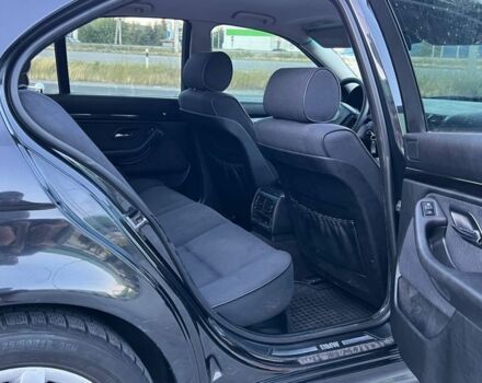 Черный БМВ 5 Серия, объемом двигателя 2.2 л и пробегом 300 тыс. км за 4300 $, фото 6 на Automoto.ua