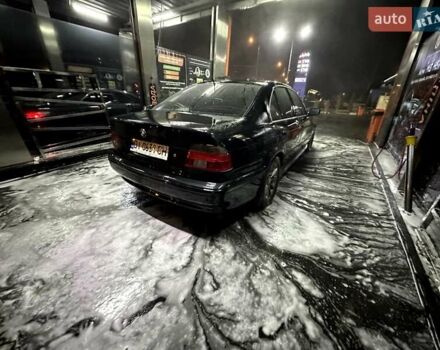 Чорний БМВ 5 Серія, об'ємом двигуна 2.2 л та пробігом 400 тис. км за 3750 $, фото 2 на Automoto.ua