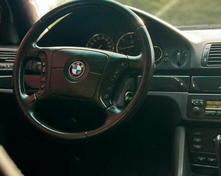 Черный БМВ 5 Серия, объемом двигателя 2.5 л и пробегом 398 тыс. км за 5000 $, фото 46 на Automoto.ua