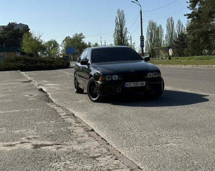 Чорний БМВ 5 Серія, об'ємом двигуна 3.5 л та пробігом 350 тис. км за 6300 $, фото 2 на Automoto.ua