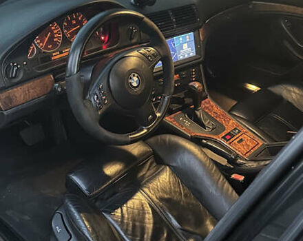 Чорний БМВ 5 Серія, об'ємом двигуна 3.5 л та пробігом 350 тис. км за 6300 $, фото 14 на Automoto.ua